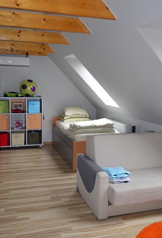 Apartament Dzierzoniow Διαμέρισμα Δωμάτιο φωτογραφία